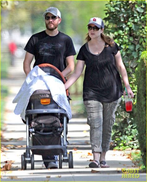 Jenna Fischer Walks With Weston: Photo 2592414 | Celebrity Babies ...