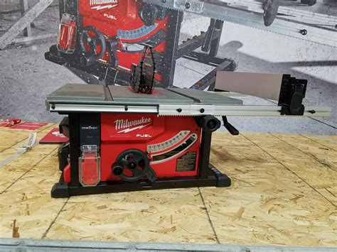 [Review] Milwaukee’s M18 8-1/4” Cordless Table Saw with ONE-KEY — Construction Junkie