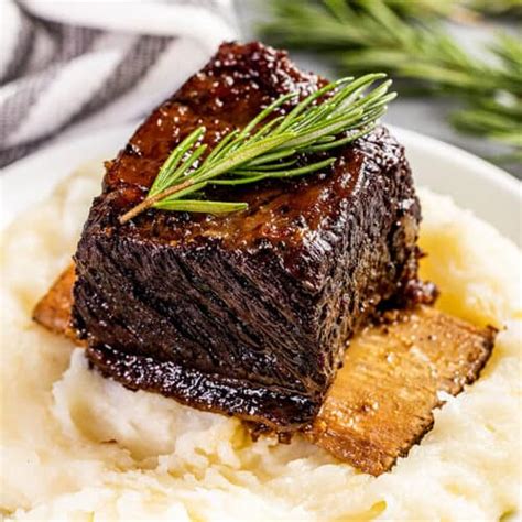 Classic Braised Beef Short Ribs