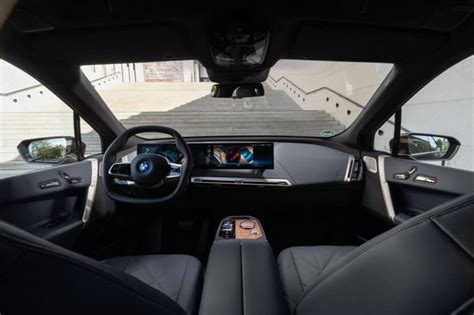 The BMW iX Heats its Interior Quicker Than Most Other EVs