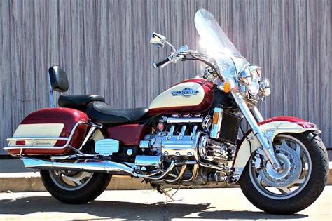 1997-honda-valkyrie-tourer-1999 | Rider Magazine