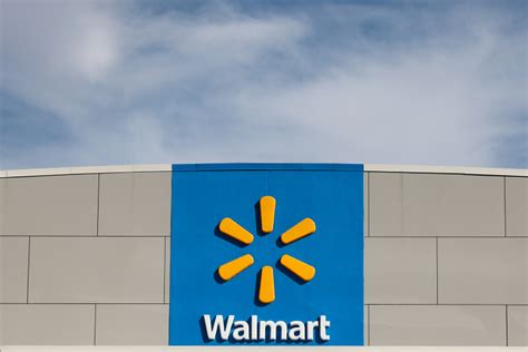 Walmart abruptly closing four underperforming Chicago stores, citing millions in annual losses