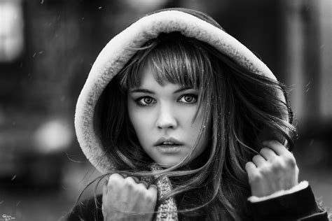 Snowy Hooded Model - HD Wallpaper by Georgy Chernyadyev