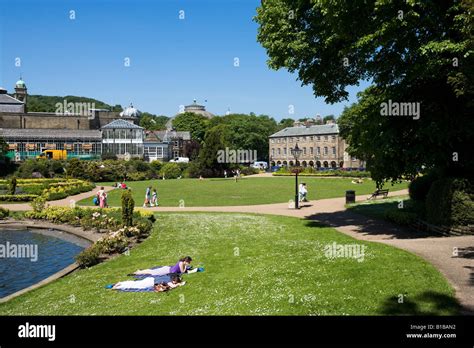 The Pavilion Gardens Buxton - Romutamo