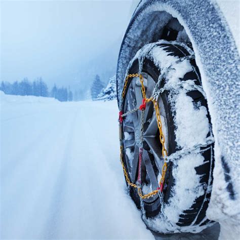 7 Best Tire Chains for Winter Driving | The Family Handyman