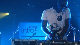 BBC Music - BBC Introducing - The right gear: DJing equipment