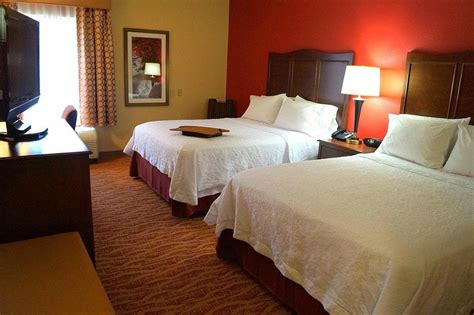 HAMPTON INN ALTOONA $89 ($̶1̶1̶8̶) - Updated 2021 Prices & Hotel ...