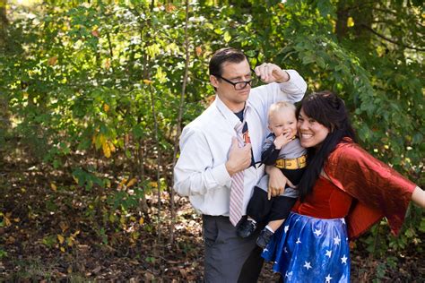 Domestic Fashionista: Superhero Family Halloween Costumes