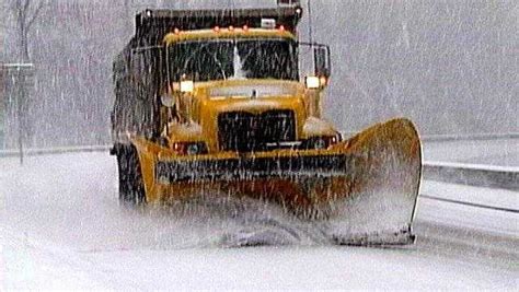 PennDOT announces vehicle restrictions for Friday snow