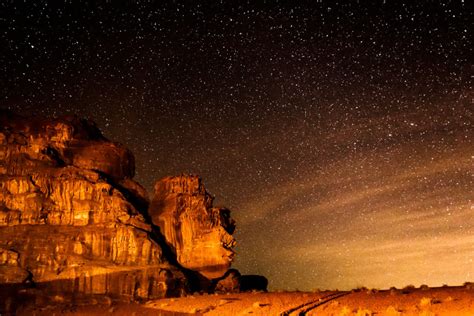 Starry-sky-on-desert-of-Wadi-Rum | IsramIsrael