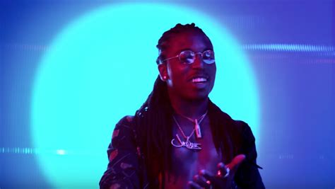 Jacquees and Dej Loaf Share New Video 'At The Club'