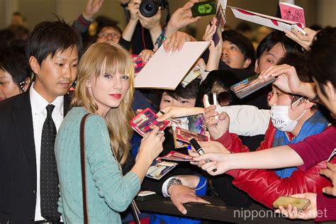 Taylor Swift Arrives in Japan | Nippon News | Editorial Photos | Production Services | Japan