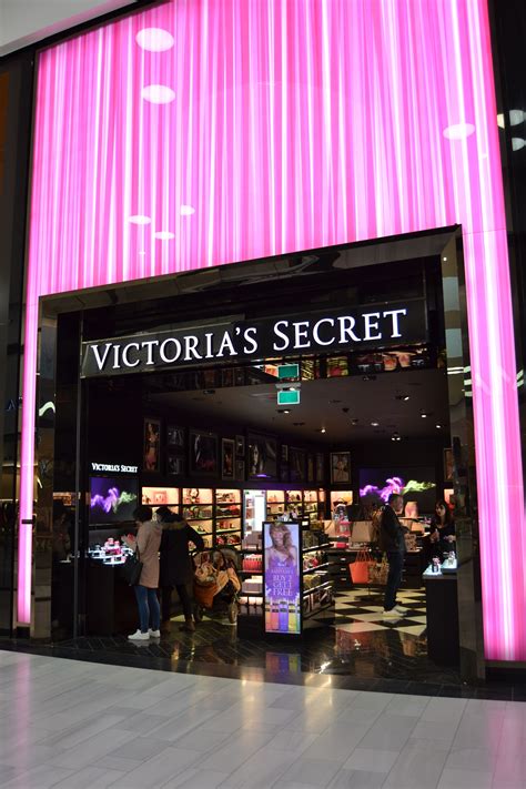 Victoria's Secret Mall of Scandinavia | Victoria secret wallpaper, Victoria secret store ...