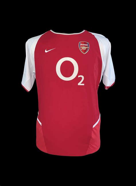 Arsenal 2003/04 shirt signed by 8 Invincibles - All Star Signings