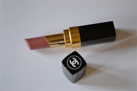 MakeUpVitamins: Chanel Rouge Coco Shine Boy 54 Lipstick Review & Swatch