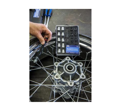 Spoke Torque Wrench Set, 22 Piece | OTC Tools