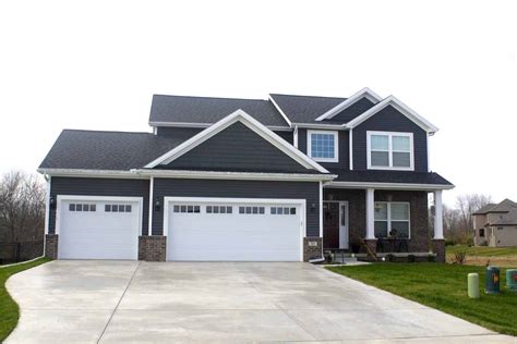 Dark Gray Siding With White Trim | Exterior Color Selections - Northern ...