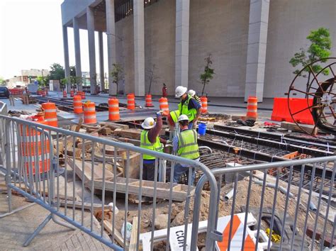 Houston in Pics: Light Rail Construction pics Downtown Houston track-la