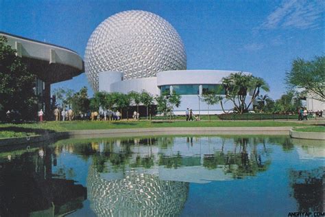 HISTORY of EPCOT -When Epcot opened in 1982, there were nine pavilions in Future World with the ...