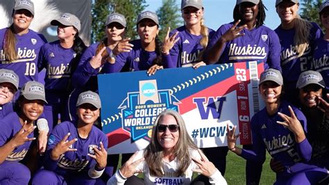 Washington Softball WCWS Hype - YouTube