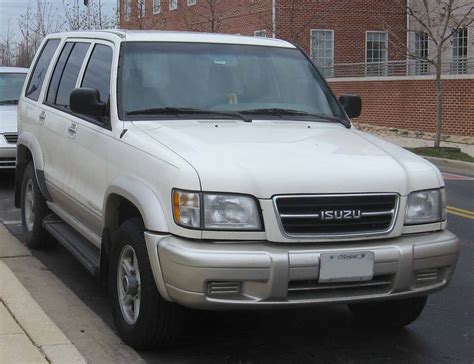 2002 Isuzu Trooper Limited - 4dr SUV 3.5L V6 4x4 auto