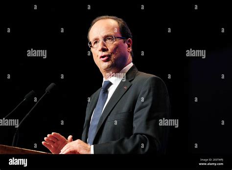 French President Francois Hollande delivers a speech during the "Oseo ...