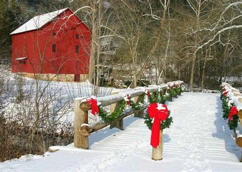 Christmas Traditions in America and How They All Started