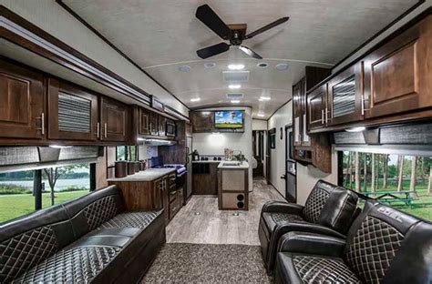 Heartland Fuel Toy Hauler Travel Trailer | Floorplans, Features, Models