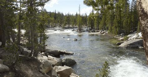 Hiking in and near Elk Grove CA | Trails and Hikes in California