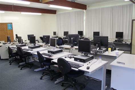 Computer lab at NorthTec in Whangarei (1) | 2 Mahara Taster … | Flickr