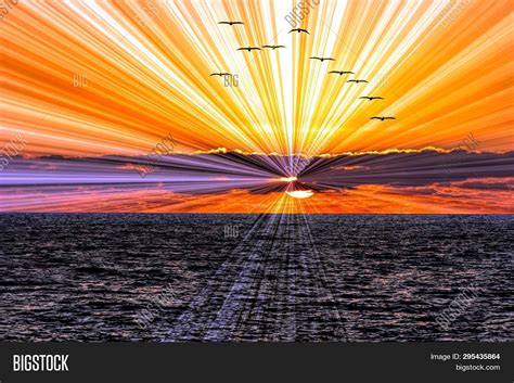 Ocean Sunset Rays Image & Photo (Free Trial) | Bigstock