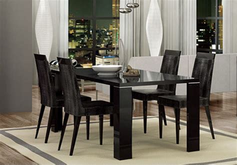 Italian Design Dining Table And Chairs ~ Tavolo Allungabile Walnut 1238 Tavoli Classico 1744 ...