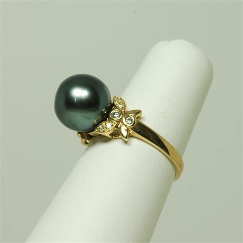 Tahitian black pearl ring studded with diamonds - Exotic pearl jewelry - Jewel of the Lotus