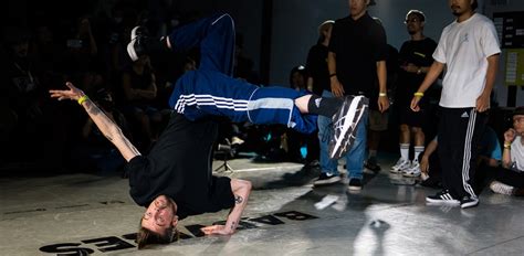 International hip-hop dance battle pops and locks into Bangkok (photos ...