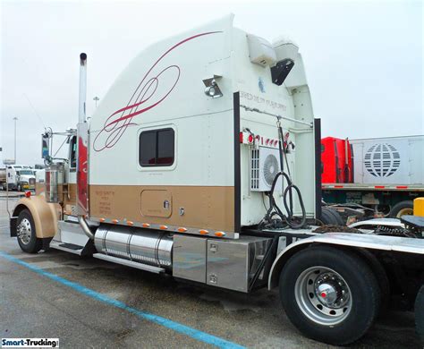 Kenworth W900 Big Custom Sleeper Gold White Dually Trucks, Kenworth Trucks, Rc Trucks, Big Rig ...