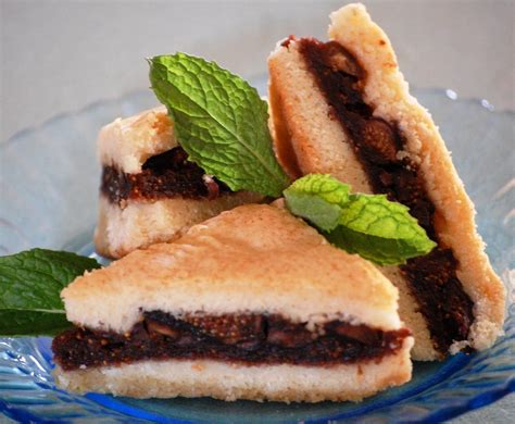 That's What Bob's Cooking: Homemade Fig Newtons