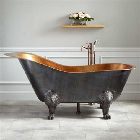 5 Creative Clawfoot Tub Ideas For Your Bathroom Inspiration | Free standing bath tub, Copper ...