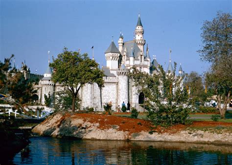 Disneyland castle - Flashbak