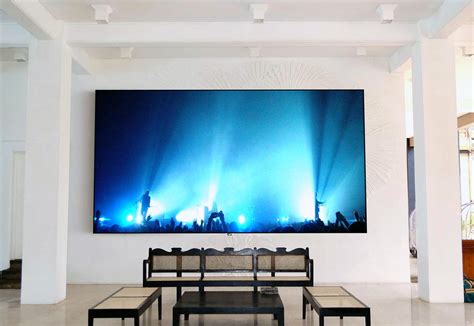 The Best Video Projection Screens For Home Theater