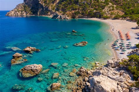 Discover 10 of the best beaches in Karpathos | Discover Greece