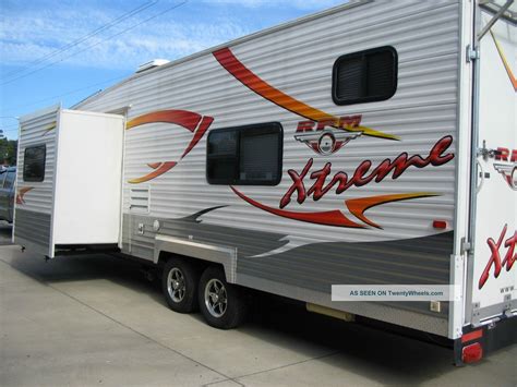 26 ' Rpm Adventure Toy Hauler With Slide Out (camper)