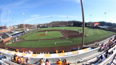 Vols to have full seating capacity at Lindsey Nelson Stadium