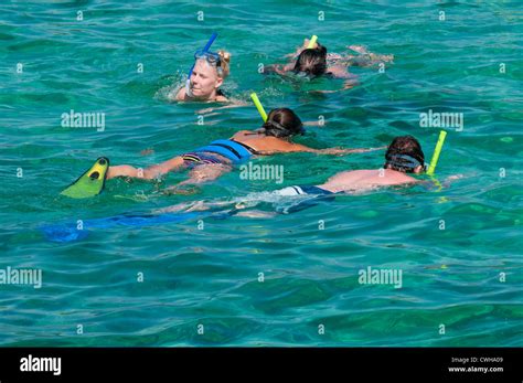 Cayo santa maría snorkeling hi-res stock photography and images - Alamy