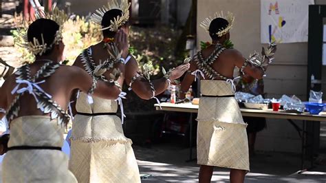 I-Kiribati Independence 2014 Music Video # 2 - YouTube