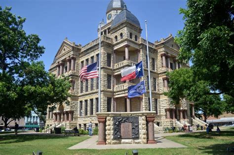 Downtown Denton Courthouse editorial photo. Image of house - 74526126