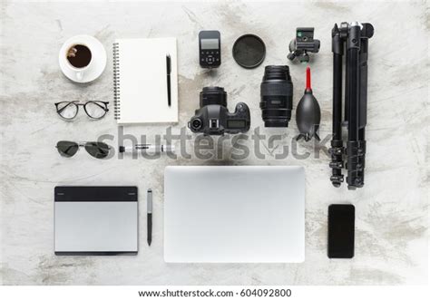 153 Canon Camera And Accessories Creatives Stock Photos, Images ...