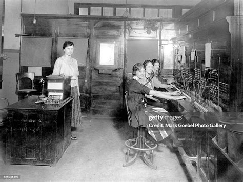 Women telephone switchboard operators, early 1920s. News Photo - Getty ...