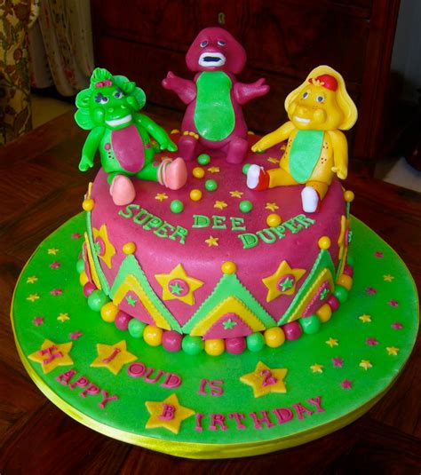 -: ANOTHER BARNEY AND FRIENDS CAKE...