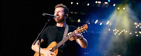 Brett Eldredge Announces 2023 Glow Live Tour