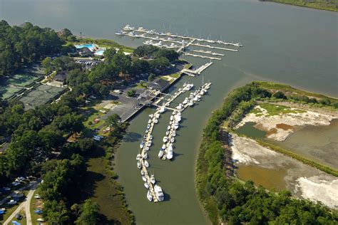 Savannah Yacht Club slip, dock, mooring reservations - Dockwa